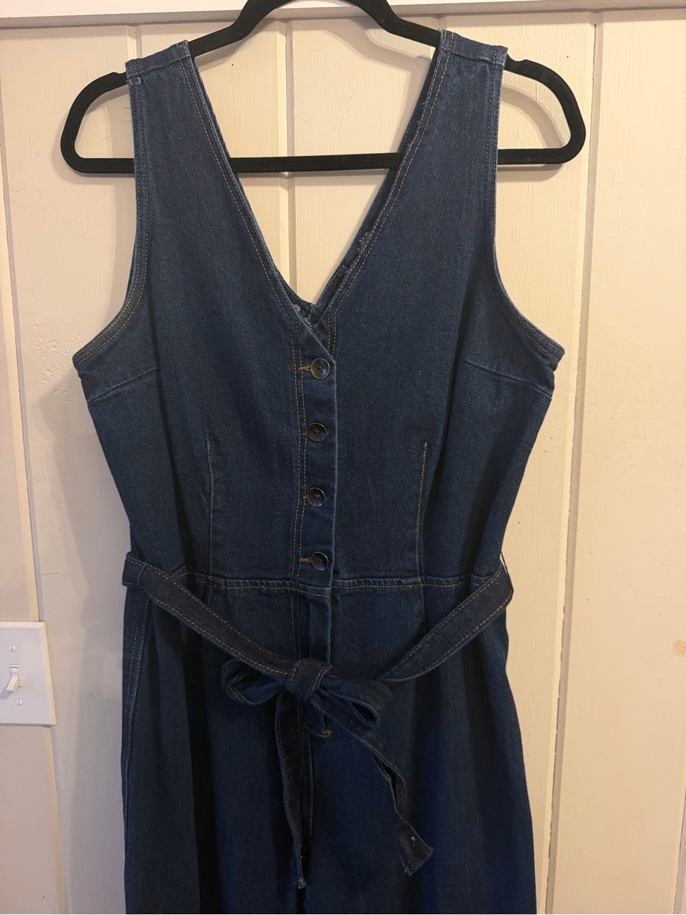 Universal Thread Dark Wash Denim Sleeveless Cropped Jumpsuit w/ Tie, Size 14 - Picture 5 of 10